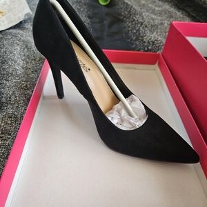 Black Stiletto Heels